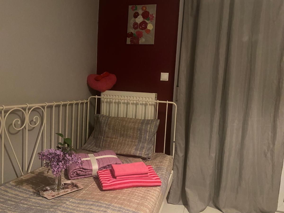 Stella'S Jasmine Apartment Tesalonika Bagian luar foto