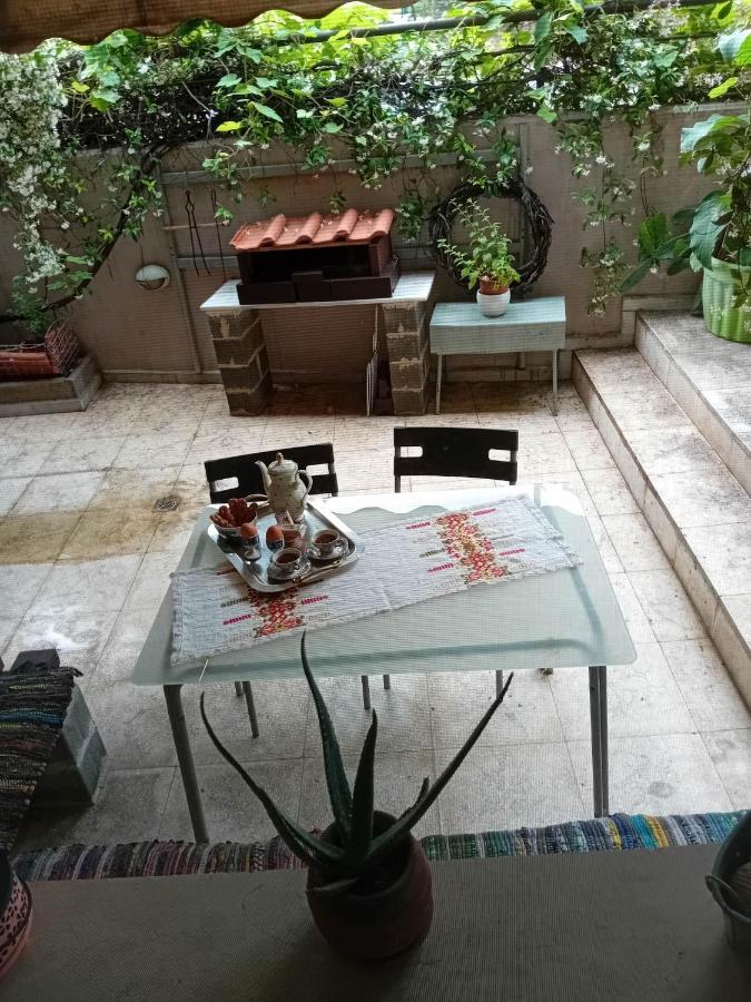 Stella'S Jasmine Apartment Tesalonika Bagian luar foto